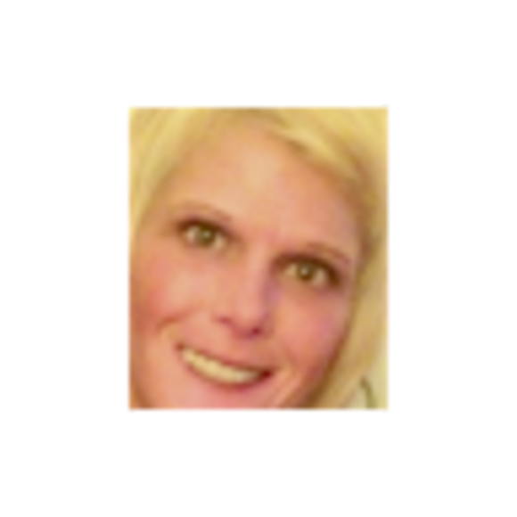 Profile Picture of Erin Stubbs (@lizabet6379) on Poshmark
