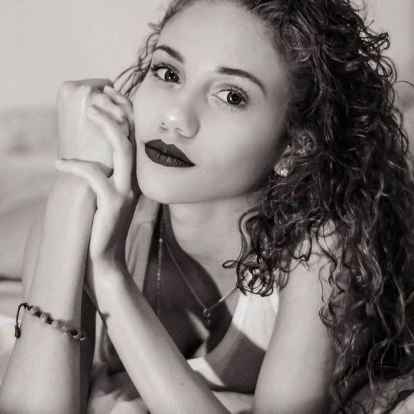 Profile Picture of Ashley Abrego (@piticris96) on Poshmark
