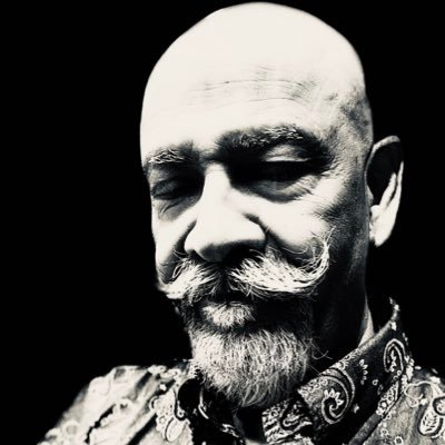 Profile Picture of Sarfaraz K. Niazi (@moustaches) on Twitter