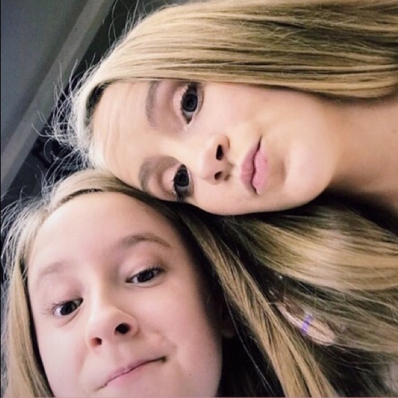 Profile Picture of Layla Shollmier (@layla_shollmier) on Poshmark