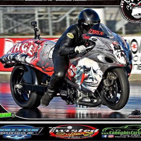 Profile Picture of Blake Parker (@bparker0216) on Poshmark