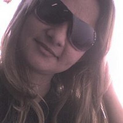 Profile Picture of Cristiane Fernandes (@kris_valeria) on Twitter