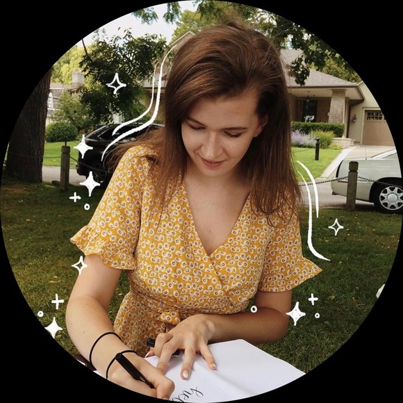 Profile Picture of Clare Mitchell (@clareeemitchell) on Poshmark