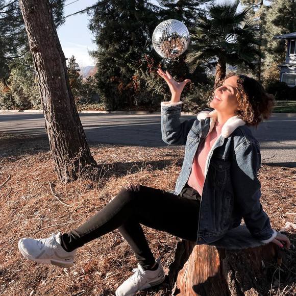 Profile Picture of Elarya Morcos (@elarya_morcos) on Poshmark