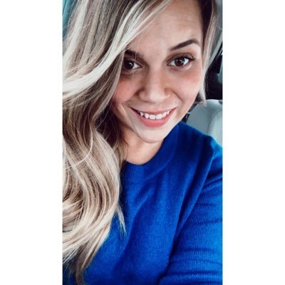 Profile Picture of Danielle Mullins (@Mullins10Dc) on Twitter
