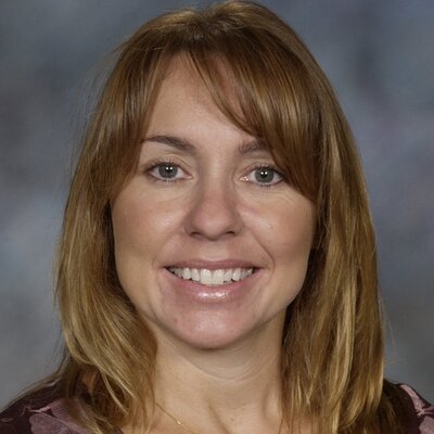 Profile Picture of Cynthia Seymour (@happpyteach) on Twitter