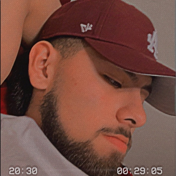 Profile Picture of Jason Ramos (@jasonramos14) on Poshmark