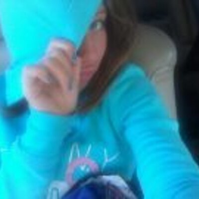 Profile Picture of Maxine Card (@TiffanyMaxine12) on Twitter