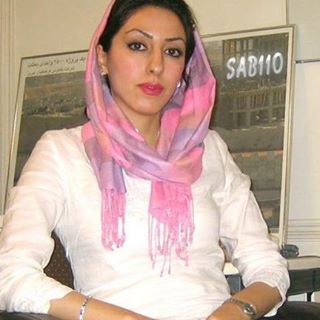 Profile Picture of Mina Rezaie (@mina.rezaie.102) on Facebook