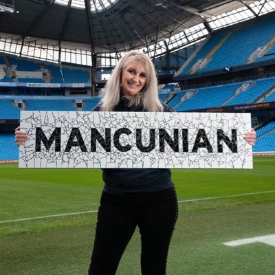 Sarah Collins 🐝 - Twitter Profile Picture of Sarah Collins 🐝 (@sda27) on Twitter