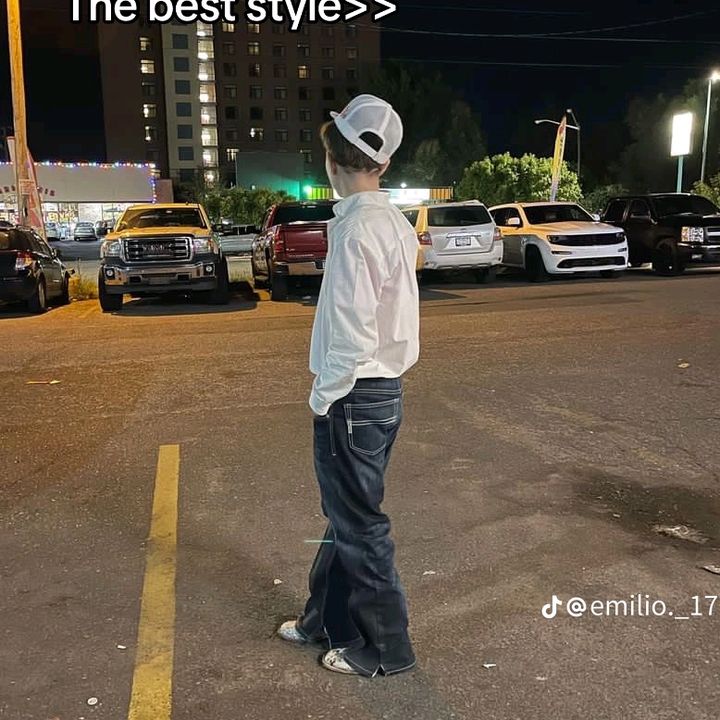 Profile Picture of Bryant Reséndiz (@bryantmtz4574) on Tiktok