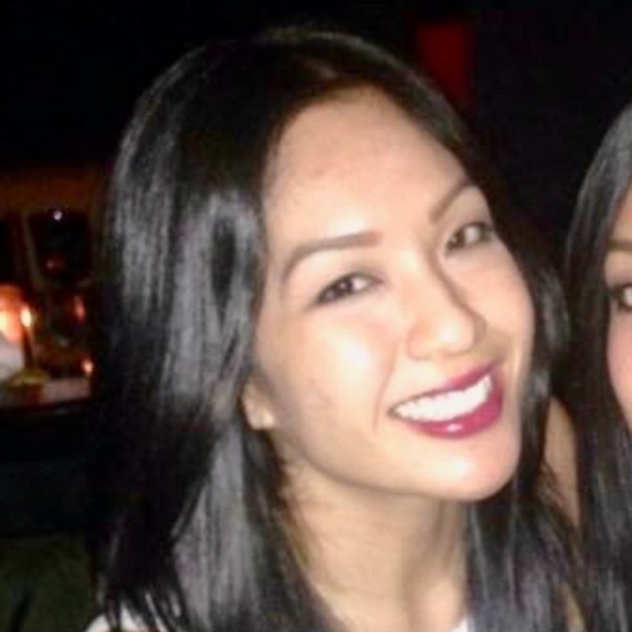 Profile Picture of Mymy Nguyen (@mymyn86) on Poshmark