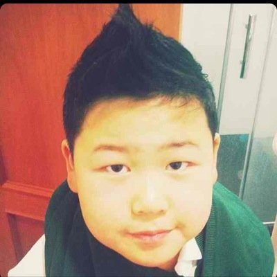 Profile Picture of Xiang Zhang (@xiangzhang142) on Twitter