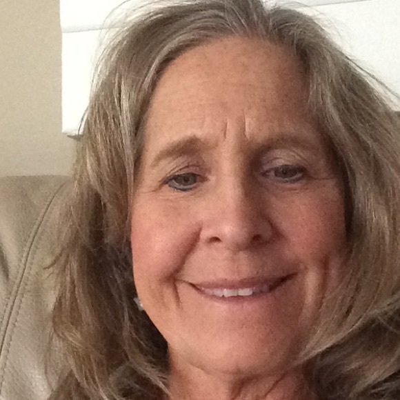 Profile Picture of Sally Muehlenkamp (@jumper5667) on Poshmark