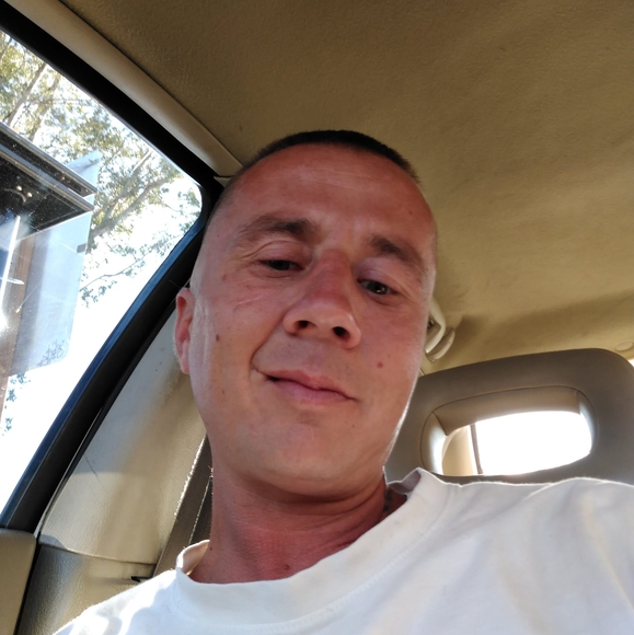 Profile Picture of Tim Powers (@tjfriend0) on Poshmark