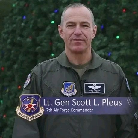 Profile Picture of Scott Plues (@scottplues) on Tiktok