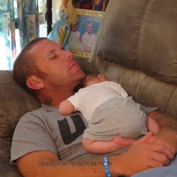 John Crutchfield - Poshmark Profile Picture of John Crutchfield (@johncrutchfield) on Poshmark