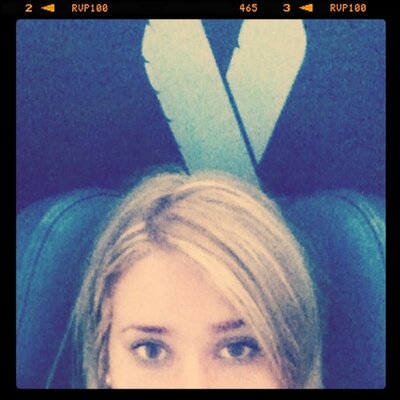 Profile Picture of Lys Lawrence ♔ (@lyslawrence) on Twitter