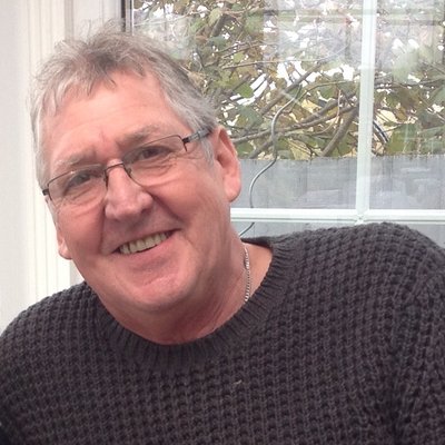 Profile Picture of Clive Thomas Smith (@CliveThomasSmi1) on Twitter