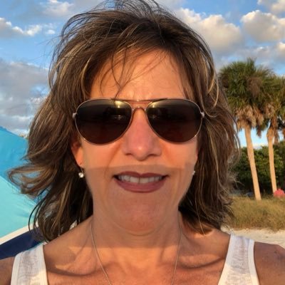 Profile Picture of Angie DeWitt (@AngieDeWitt3) on Twitter