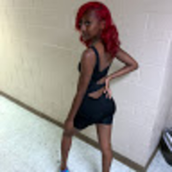 Profile Picture of Kennedy Cooper (@trxndsxttxrk) on Poshmark