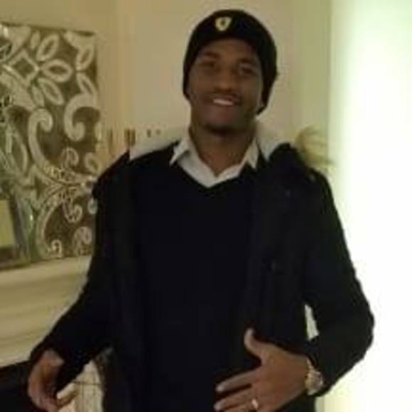 Profile Picture of Jeremy White (@jareezii) on Poshmark