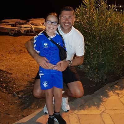 Profile Picture of Derek Jeffrey (@DrumJeff74) on Twitter