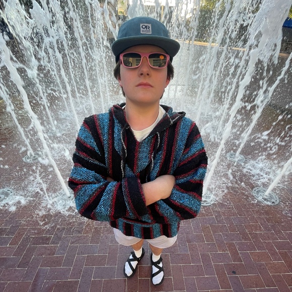 Profile Picture of Carson Tucker (@carsontuckerr) on Poshmark