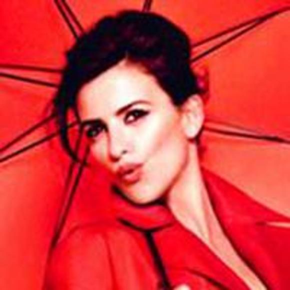 Profile Picture of Paula Nixon (@paulab7mcsy5) on Poshmark