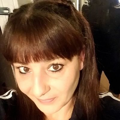 Profile Picture of Angela Gurekovich (@angs_77) on Twitter