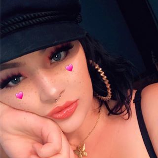 Profile Picture of Athena Watts (Call me nothing) (@athena.watts.50) on Facebook