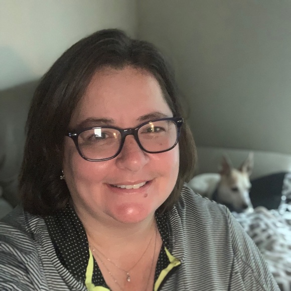 Profile Picture of Kimberly Riggs (@kmmynlou) on Poshmark