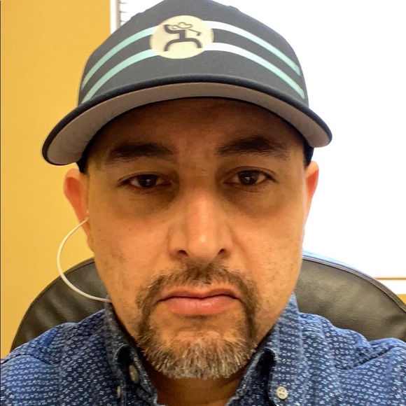 Profile Picture of Jorge Arreola (@jorgea1980) on Poshmark