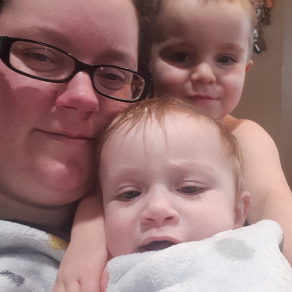 Profile Picture of Kym Breitkreitz (@kymbreitkreitz) on Poshmark