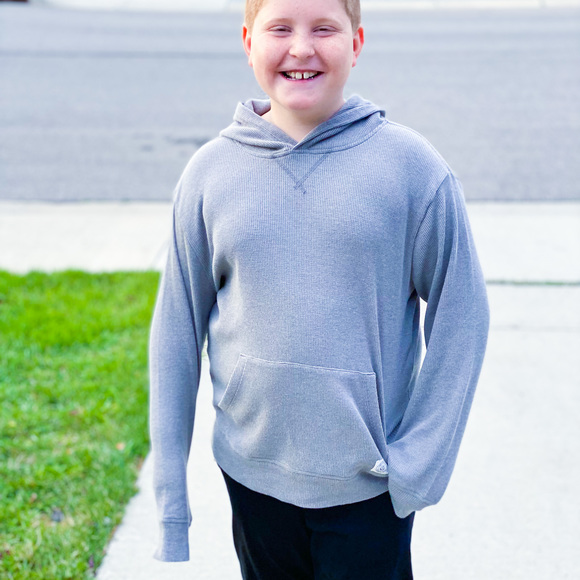 Profile Picture of Scott Neil (@scottneil29) on Poshmark