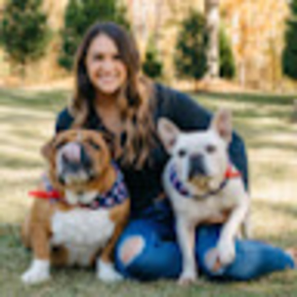 Profile Picture of Sarah O'mary roberts (@somarydesigns) on Poshmark