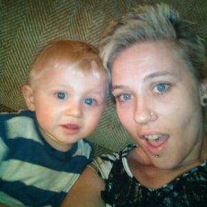 Profile Picture of Tut (@vickywhiting18) on Twitter