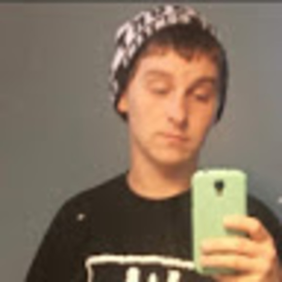 Profile Picture of Corey Rutter (@crutt1026) on Poshmark