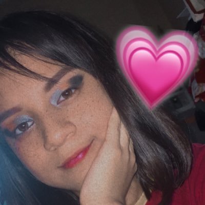 Profile Picture of Chavis (@chavis19_rosa) on Twitter