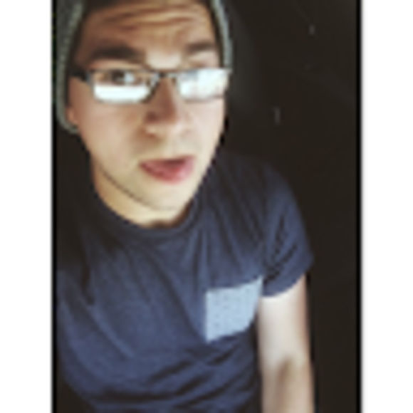 Profile Picture of Jonathan Castro (@switchimage12) on Poshmark