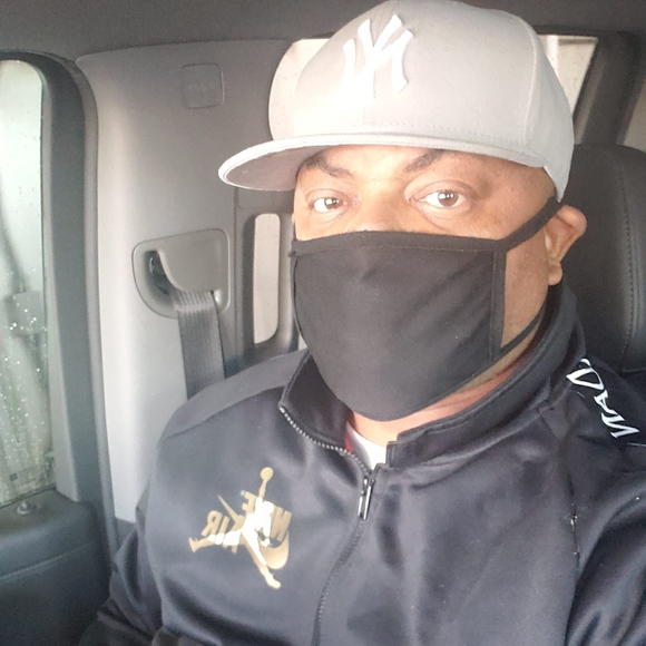 Profile Picture of Christopher Wall (@jarrodwall24) on Poshmark