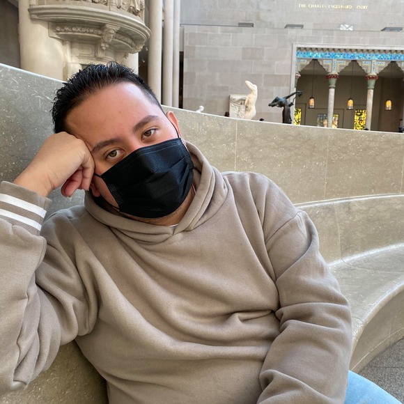 Profile Picture of Gustavo Almodovar (@dabronxbomber98) on Poshmark