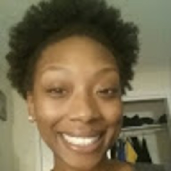 Profile Picture of Berchanya Marshall (@berchanya) on Poshmark