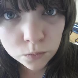 Profile Picture of Vicky Bee (@missvickybee1) on Twitter