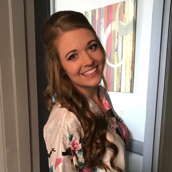 Profile Picture of Mariah Duncan (@mariahpaige0902) on Poshmark