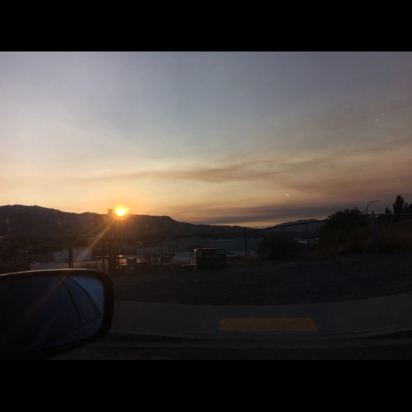 Profile Picture of Julia Naranjo (@juliaa_naranjo) on Poshmark