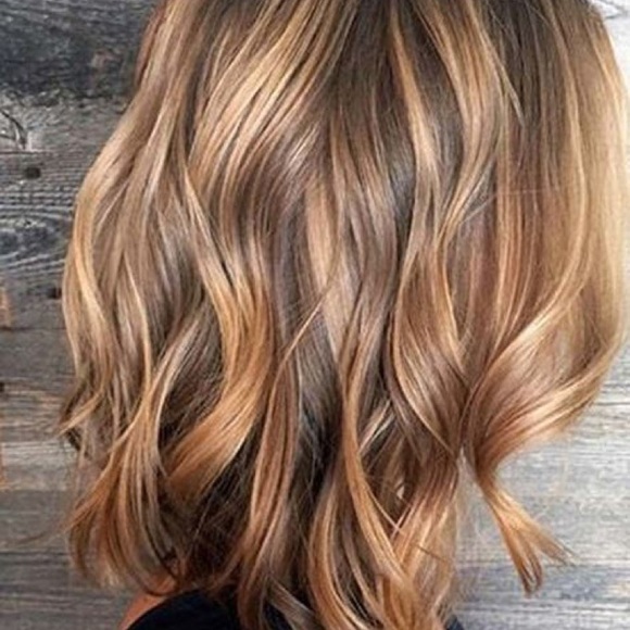 Profile Picture of Lori Bremerkamp (@lori1795) on Poshmark