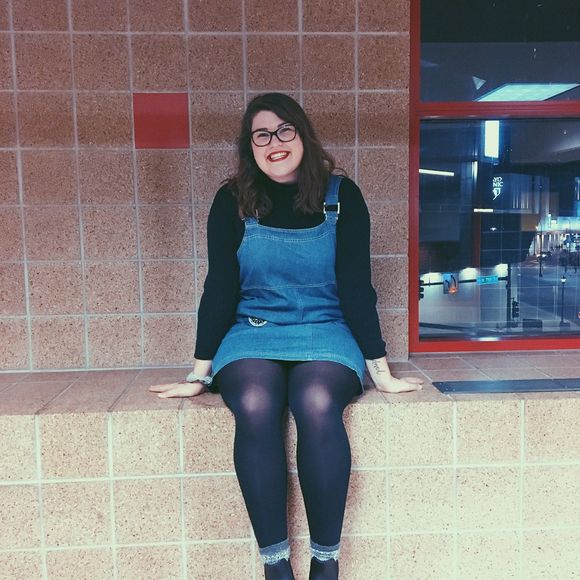 Profile Picture of Joanna Porter (@jap85598) on Poshmark