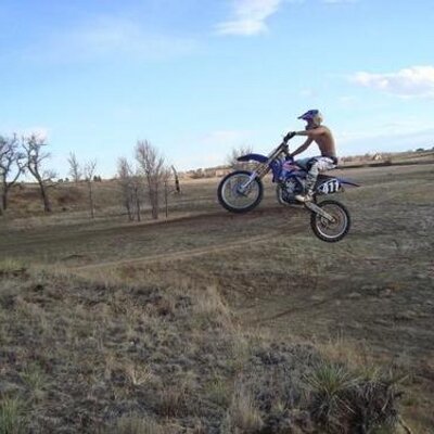Profile Picture of Travis Batt (@xlBattmanlx) on Twitter