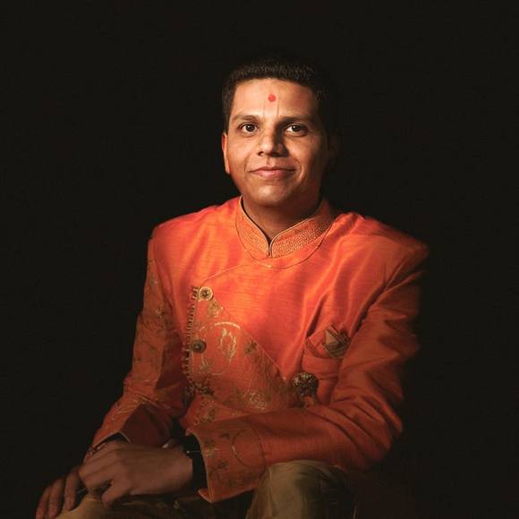 Profile Picture of Pinakin Patel (@pinakinpatel) on Poshmark